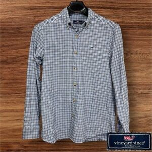 Vineyard Vines Men’s Plaid Flannel Long Sleeve Button Down. Medium.